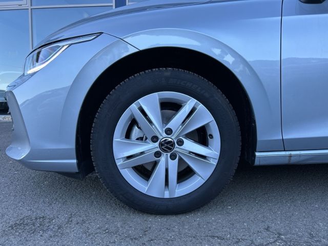 Volkswagen Golf VIII 2.0 TDI Lim Life DSG LED Navi Allwette foto 6