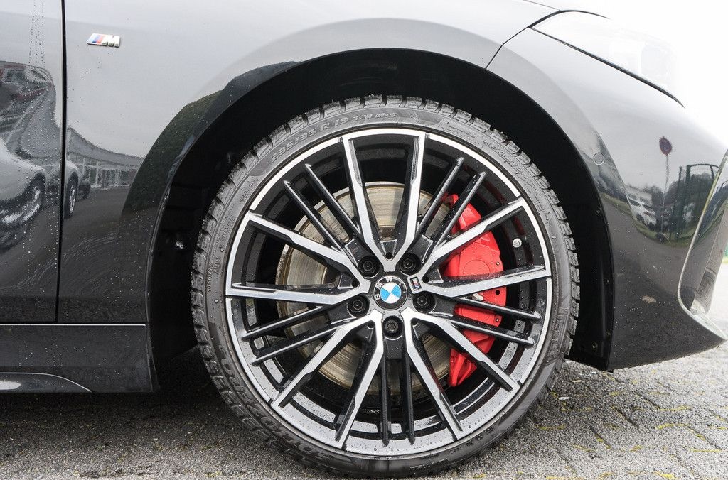 BMW 120d xDrive Edition Colorvision PANO LED ACC H/K foto 6