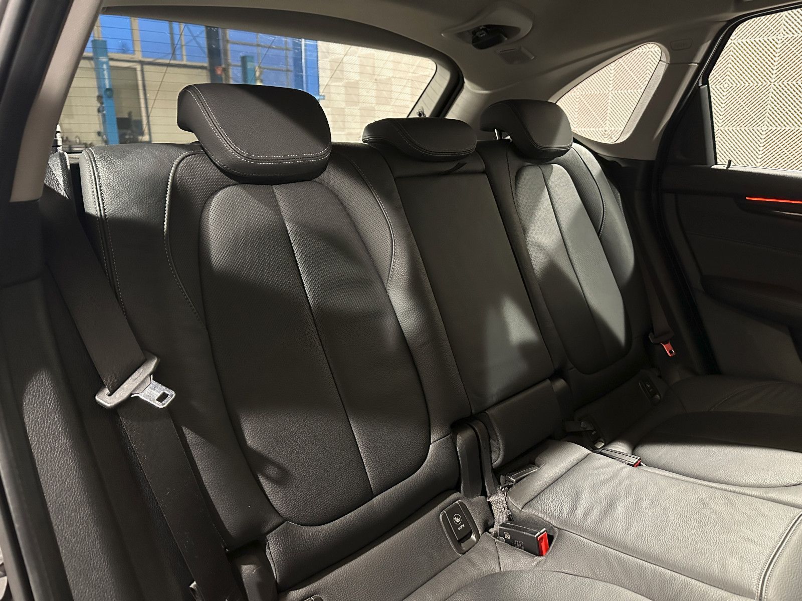 BMW Active Tourer 225 xe*LUXURY LINE*PDC-LED-SHZ foto 11