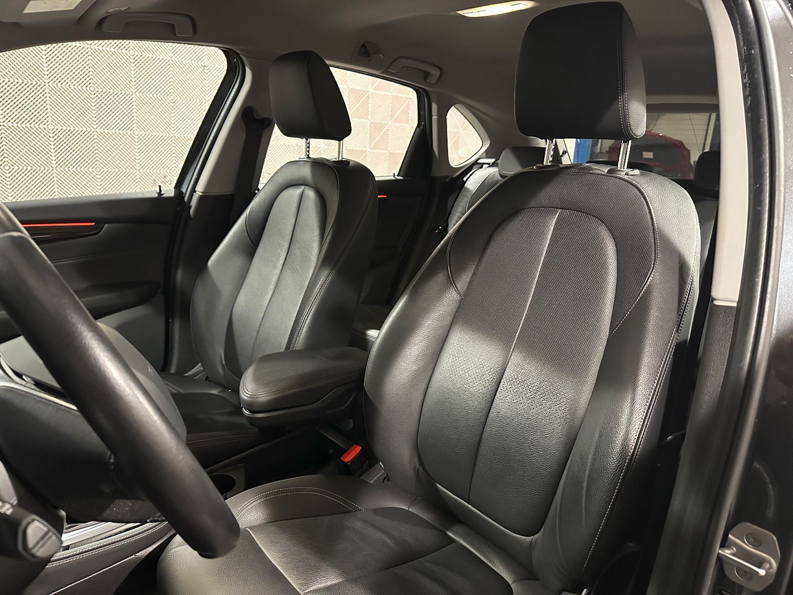 BMW Active Tourer 225 xe*LUXURY LINE*PDC-LED-SHZ foto 18