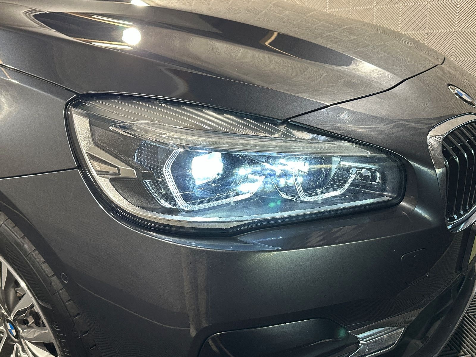BMW Active Tourer 225 xe*LUXURY LINE*PDC-LED-SHZ foto 23