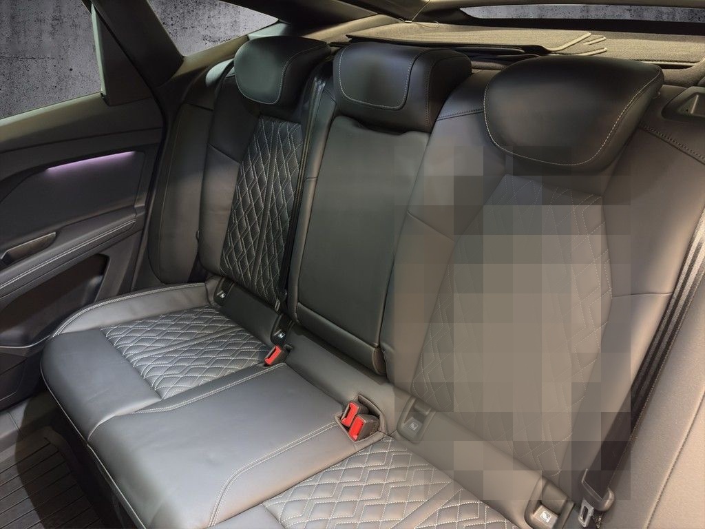 Audi Q4 e-tron Sportback 50 quattro S line Pano+Matri foto 11