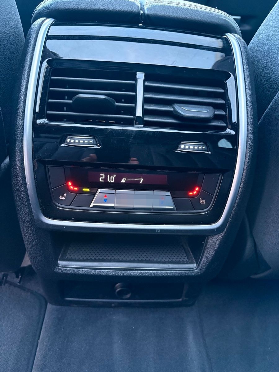 BMW X5 M50d Laser Standhz Sitzbelüftung 21" foto 6