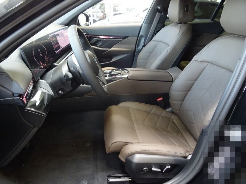 BMW 540d xDrive foto 6