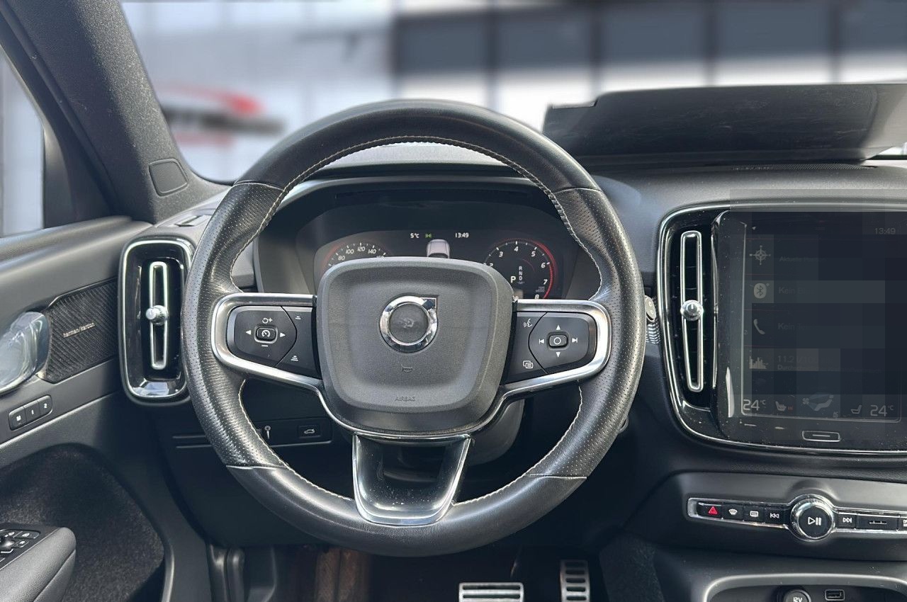 Volvo XC 40 R Design AWD Bluetooth Navi LED Klima foto 17