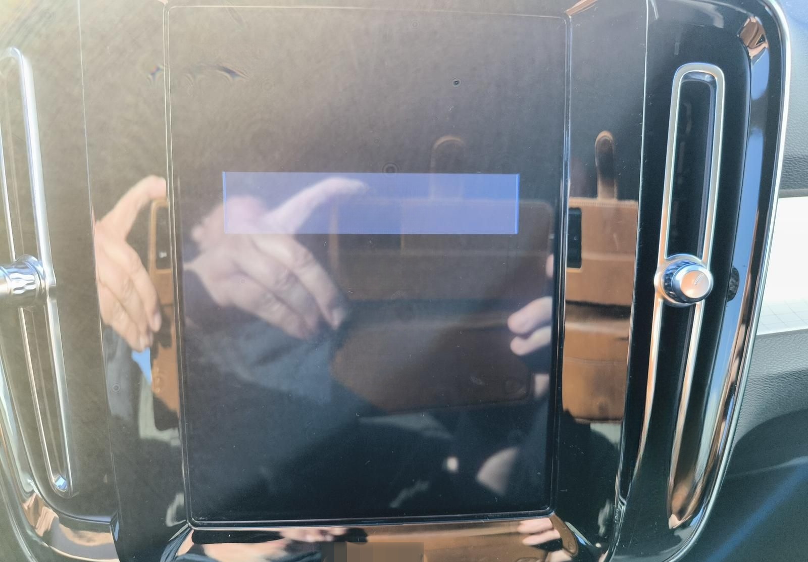 Volvo XC40 T4 Benzin Aut. Momentum Pro AHK/Navi/Kamera foto 19