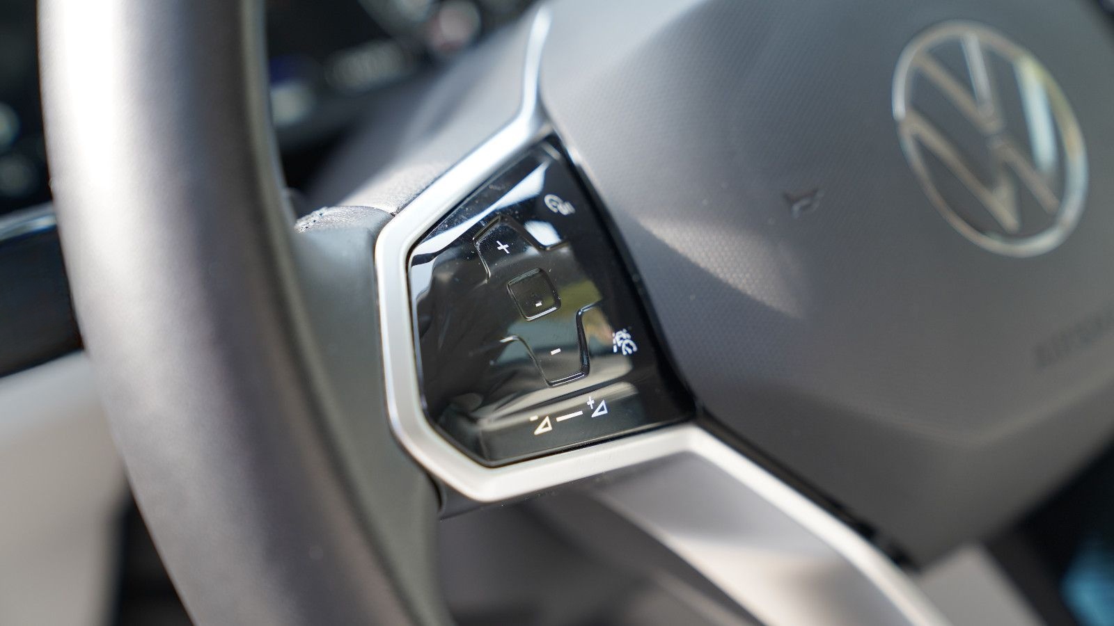 Volkswagen Touareg Eleg,4Mot,AHK3500KG,Standh,Memory,M+S foto 16