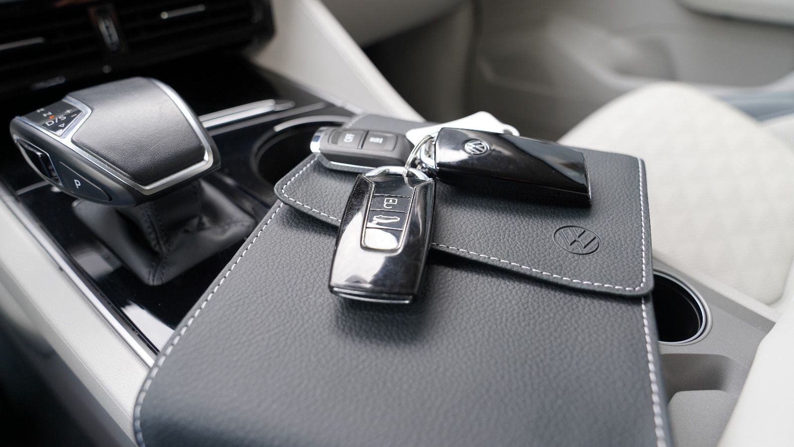 Volkswagen Touareg Eleg,4Mot,AHK3500KG,Standh,Memory,M+S foto 21