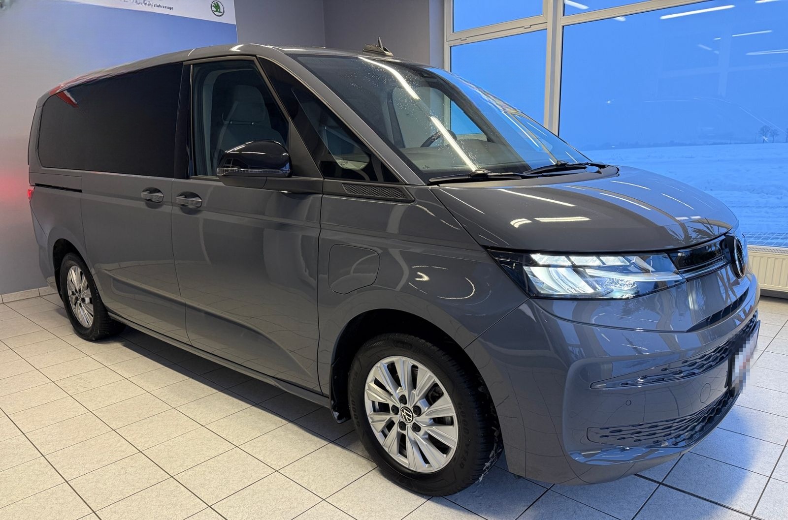 Volkswagen T7 Multivan Lang 1.4 eHybrid App-Navi RKamer foto 4