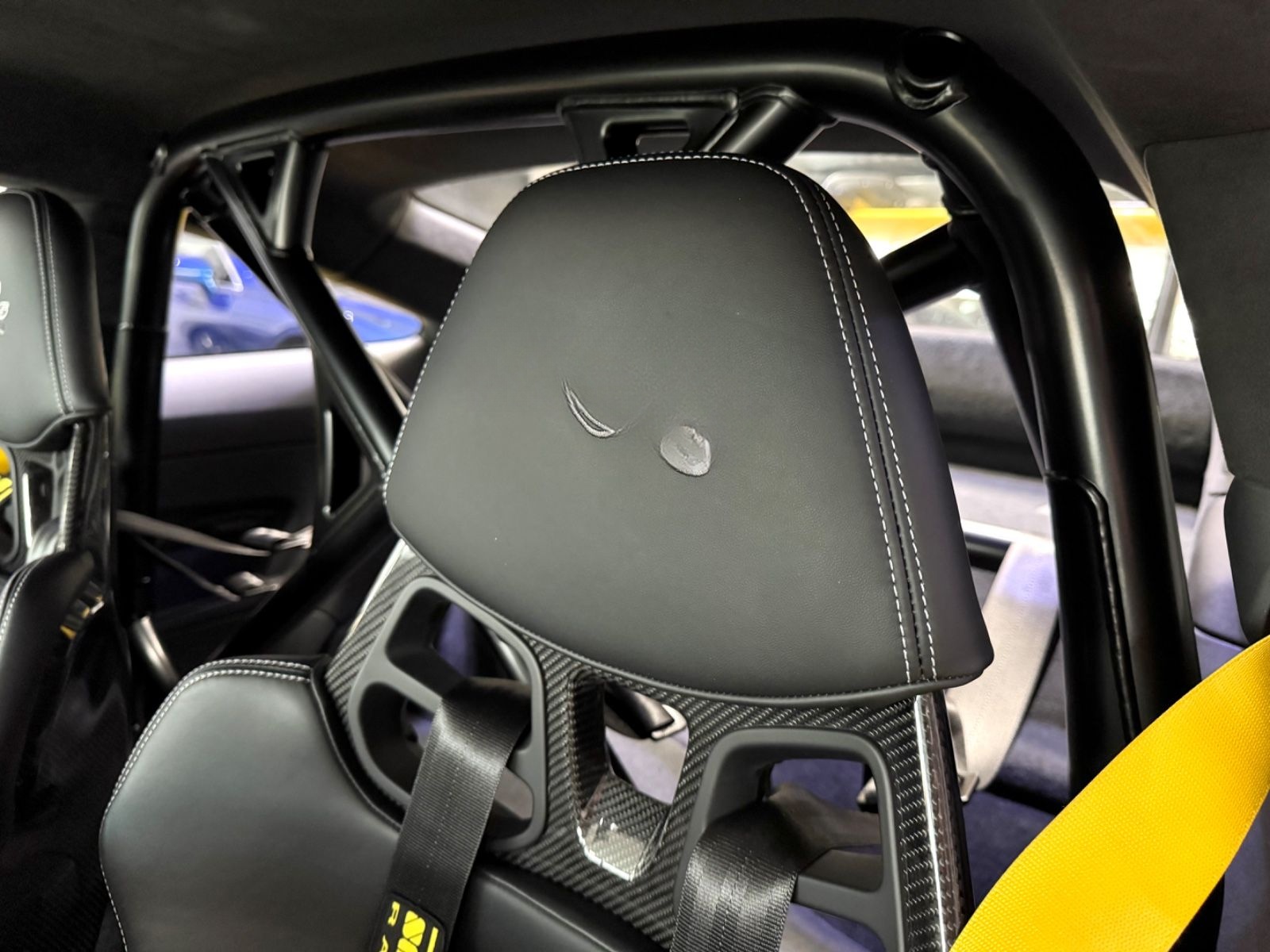 Porsche 911-992 GT3 RS WEISSACH KERAMIK-PCCB LIFT CARBON foto 11