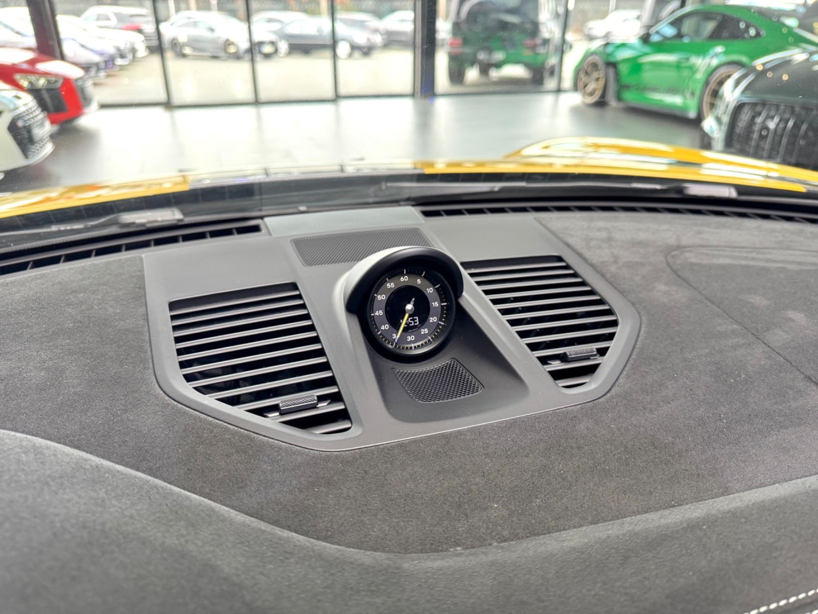 Porsche 911-992 GT3 RS WEISSACH KERAMIK-PCCB LIFT CARBON foto 13