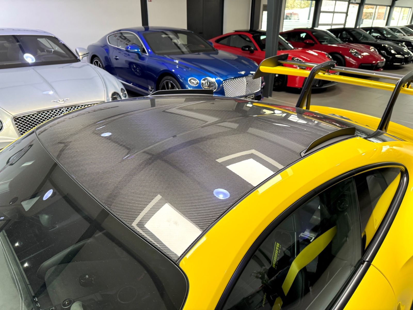 Porsche 911-992 GT3 RS WEISSACH KERAMIK-PCCB LIFT CARBON foto 25