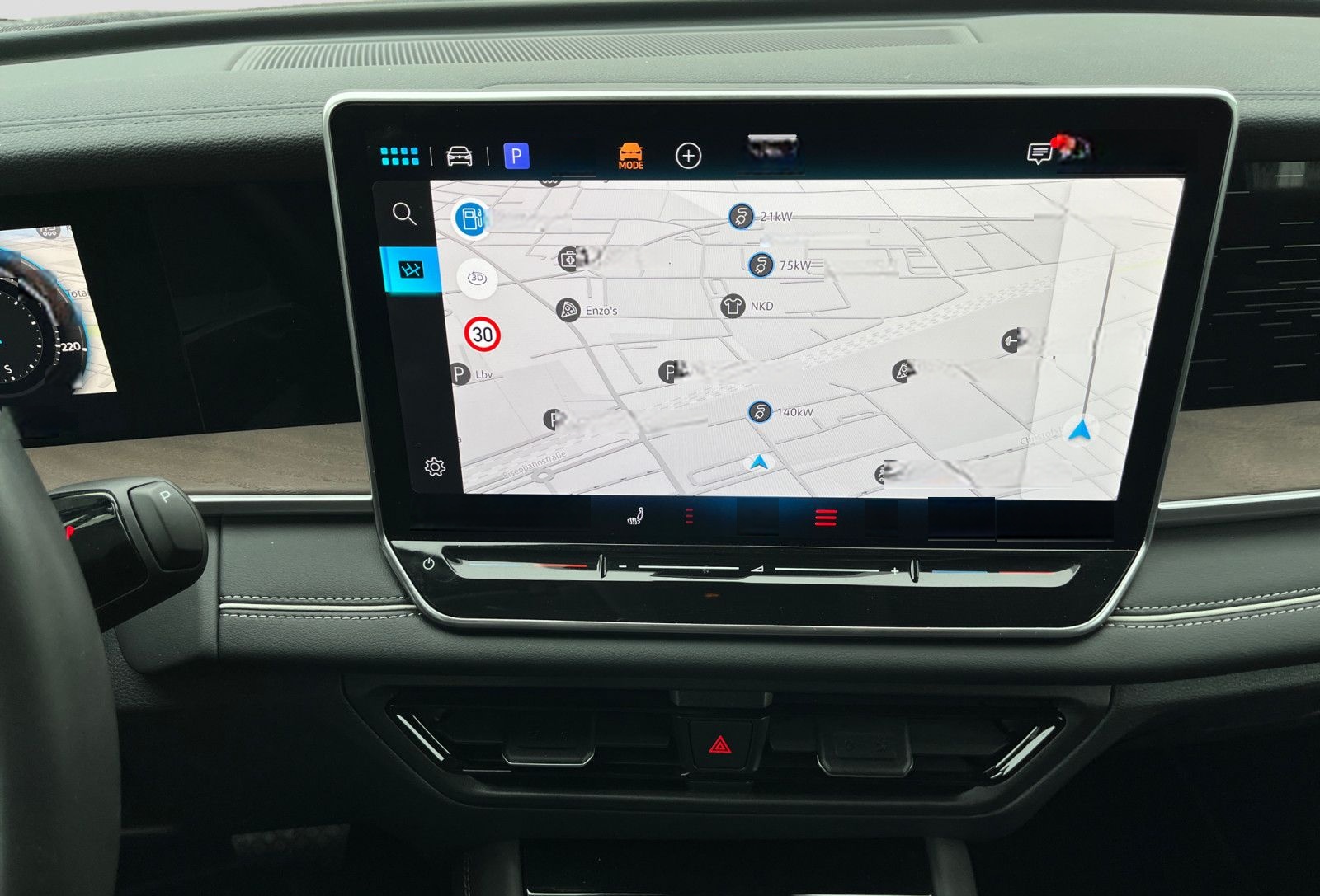 Volkswagen Tayron 1.5eTSI DSG Elegance LED AHK Navi ACC APP foto 8