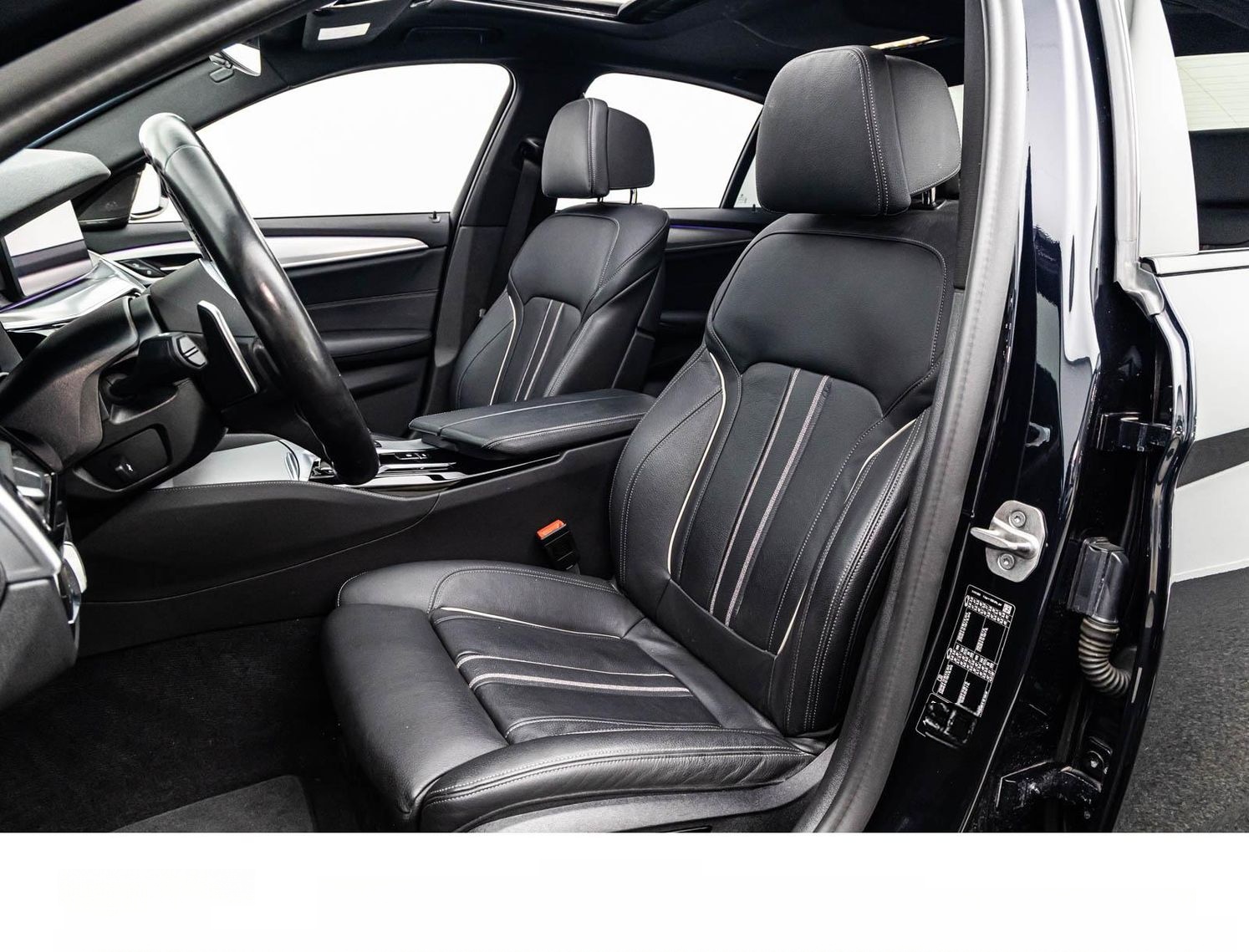 BMW M550i xDRIVE LIMOUSINE/SHADOW/19Z/LASER/eGSD/H&K foto 16