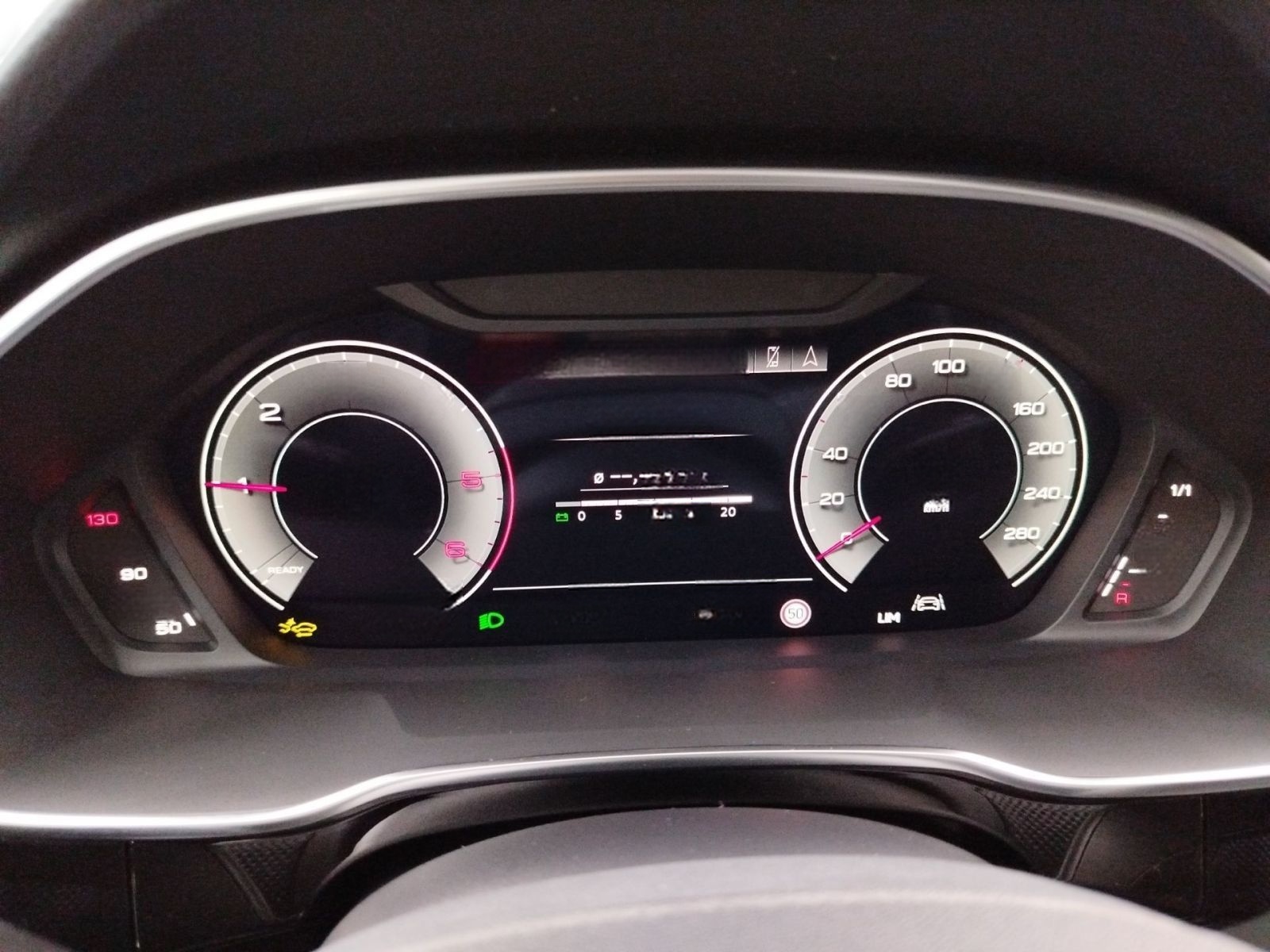 Audi Q3 40 TDI quattro S tronic S line Matrix-LED Nav foto 8