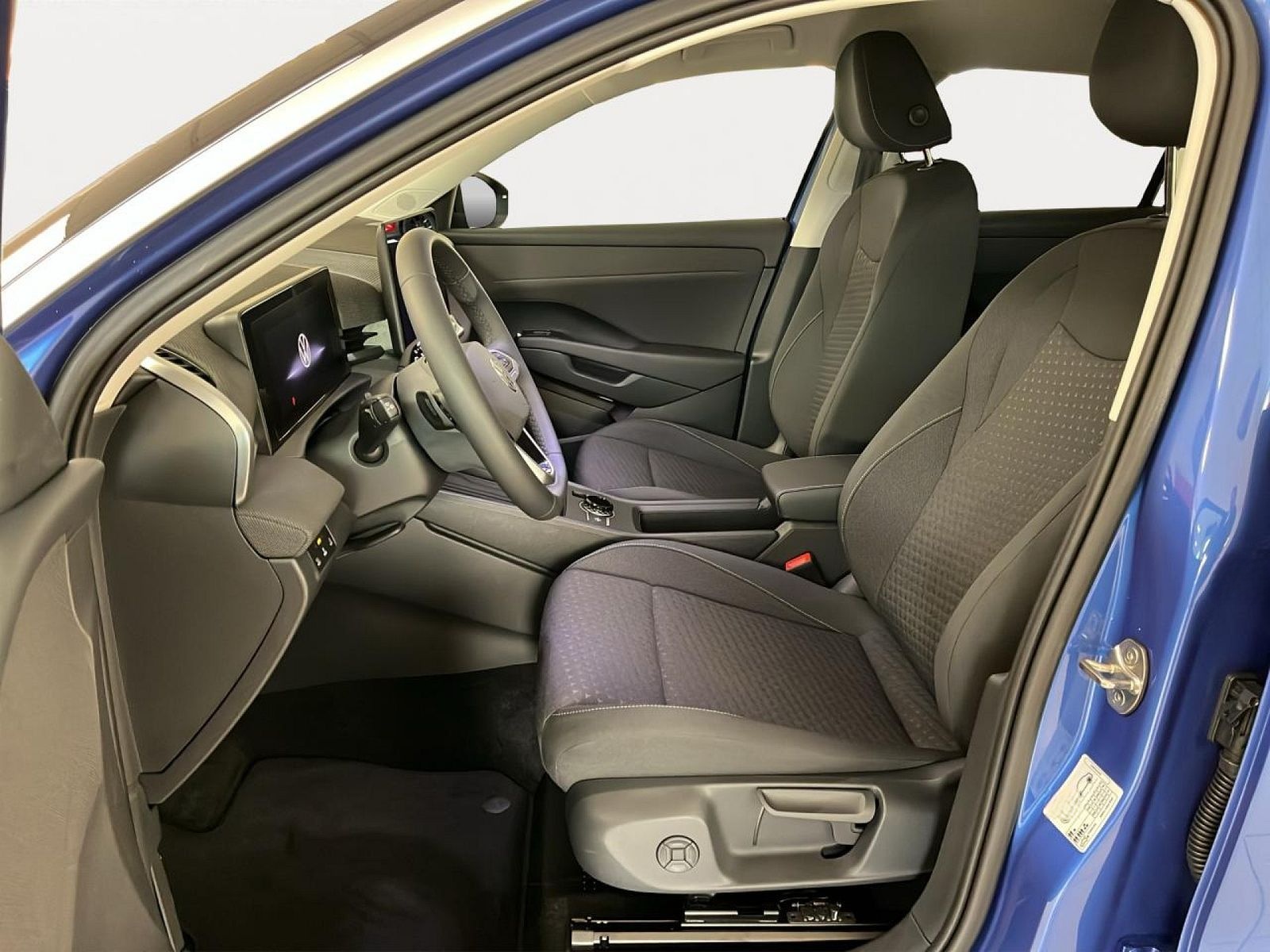 Volkswagen T-Roc Life 1.5 l eTSI DSG 110 kW (150 PS) Klima foto 9