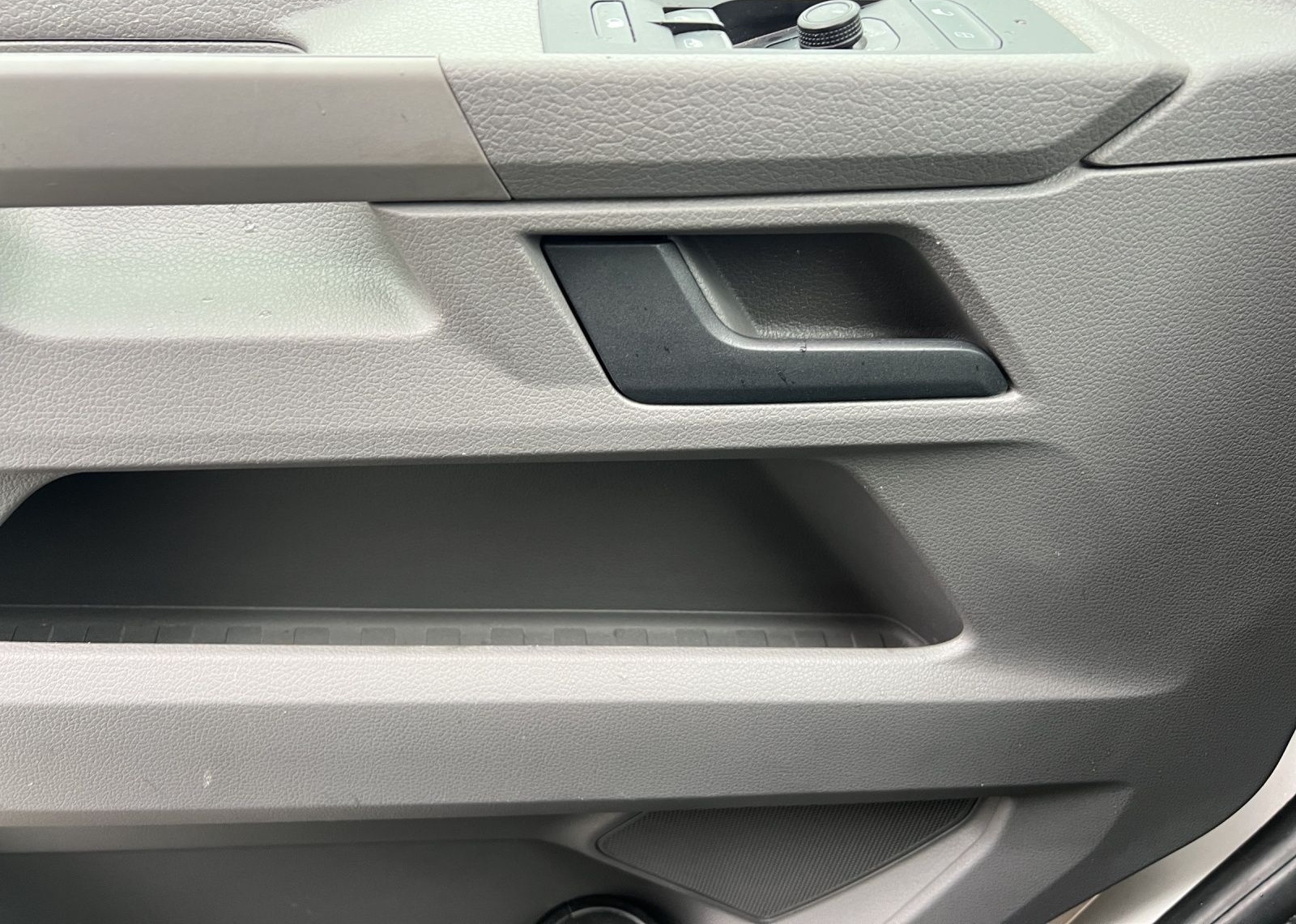 Volkswagen T6.1 Kasten LR LANG AHK LED NAVI KAMERA ALLWETTE foto 8