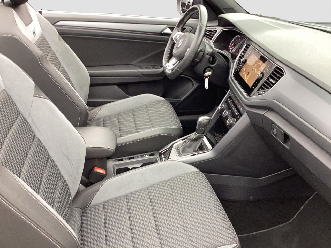 Volkswagen T-Roc Cabriolet R-Line 1.5 TSI DSG Navi LED foto 12