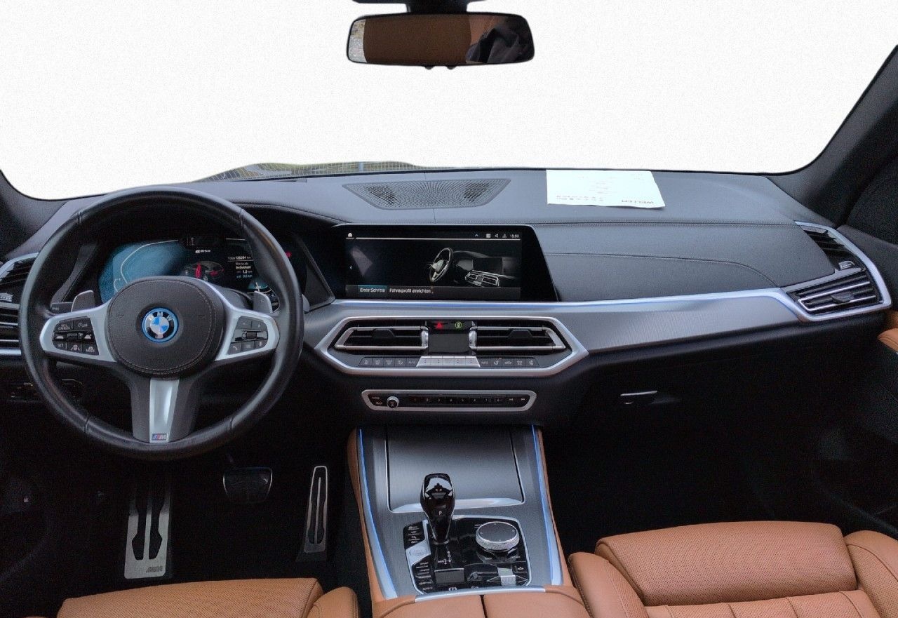 BMW X5 xD 45e M SPORT Laser 2-AchsLuft DAPr Pano AHK foto 13