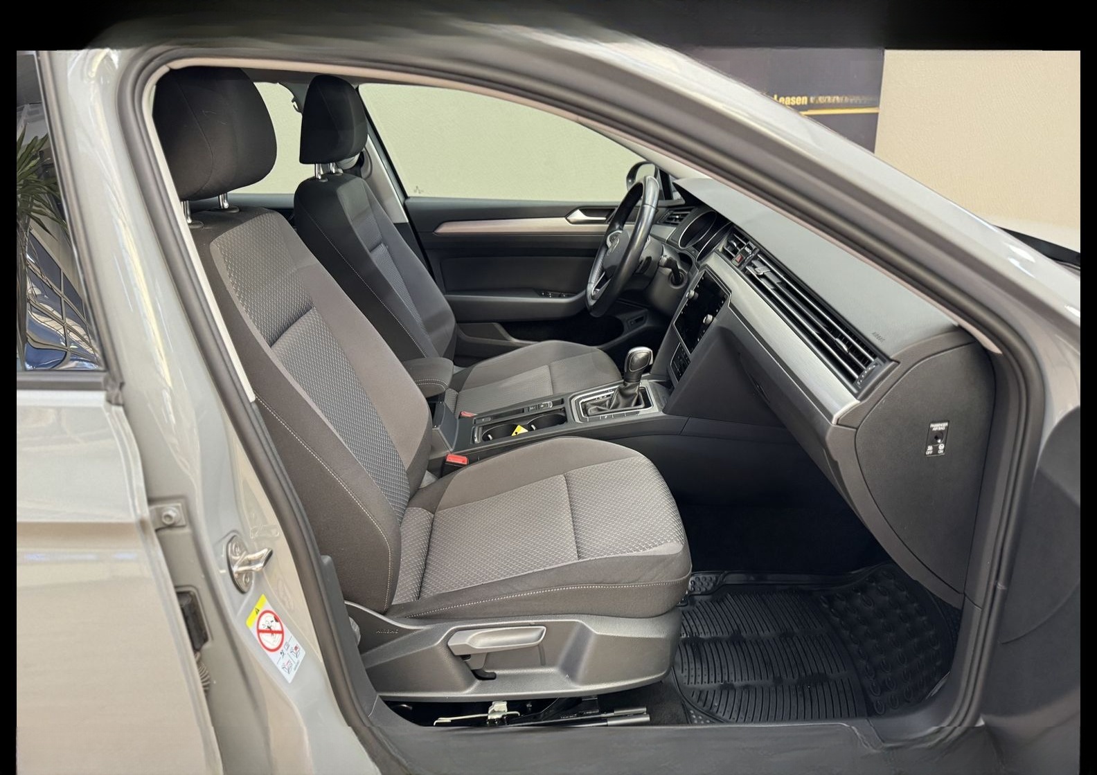 Volkswagen Passat Variant Conceptline 2.0 TDI DSG Kamera foto 17