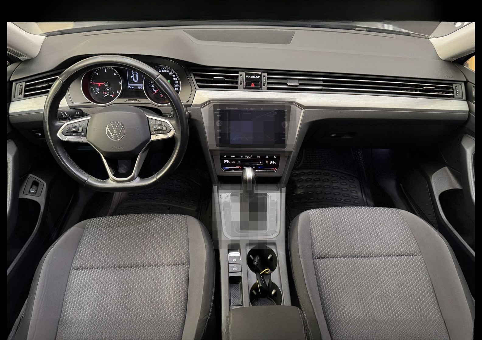 Volkswagen Passat Variant Conceptline 2.0 TDI DSG Kamera foto 18