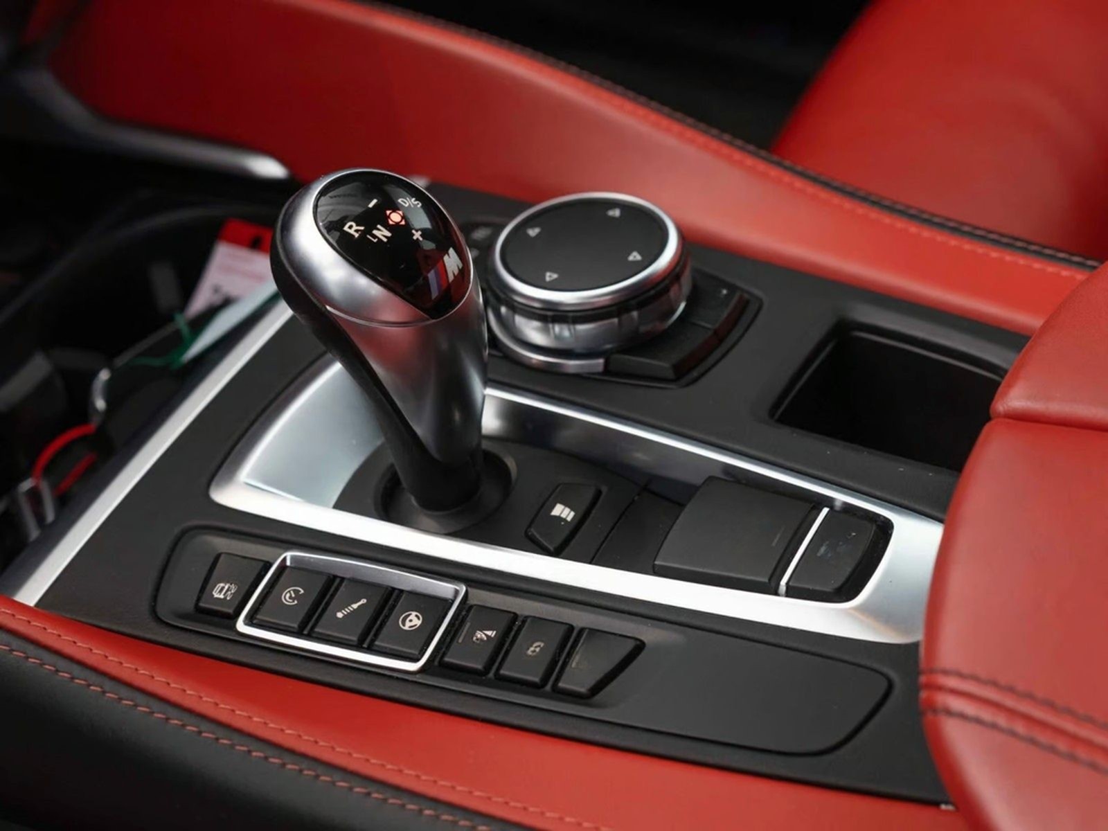 BMW X6M 114 000 km M-Drive Pack Wint Set 100% OK foto 4