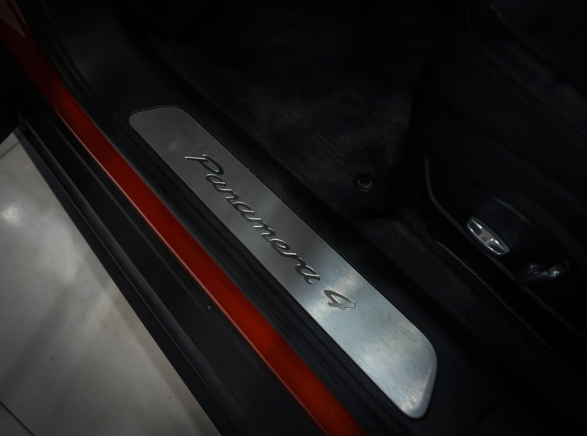 Porsche Panamera Sport Turismo 4 Edition 10 Jahre PANO foto 11