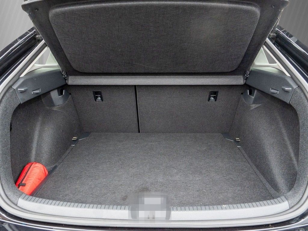 Volkswagen Taigo 1.0 TSI Goal Navi, ACC, WWV foto 7