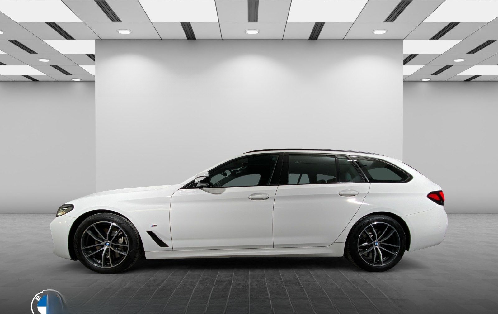 BMW 530d Touring M Sport LiveCockpitProf Head-Up foto 2