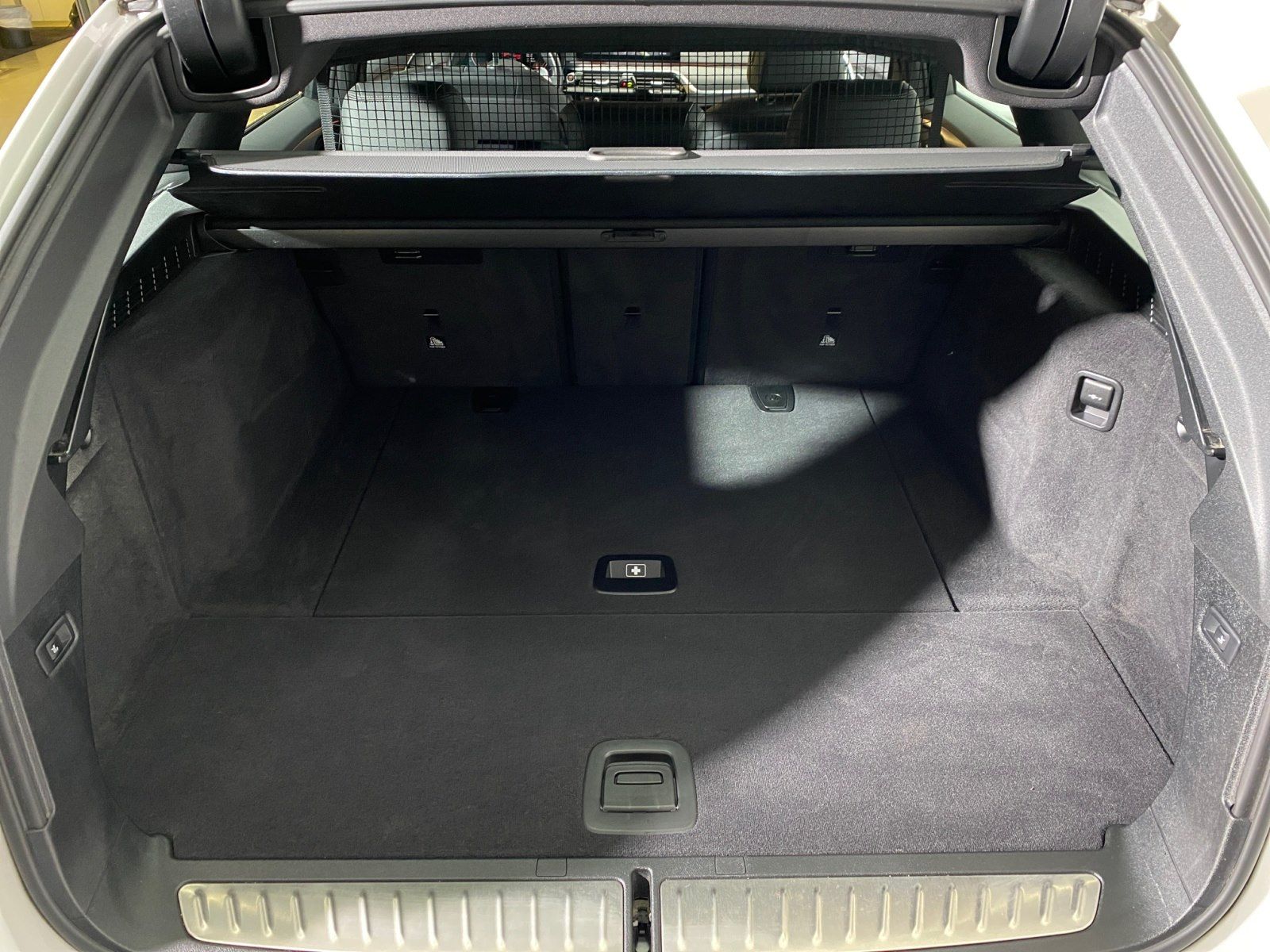 BMW 530d Touring M Sport LiveCockpitProf Head-Up foto 15