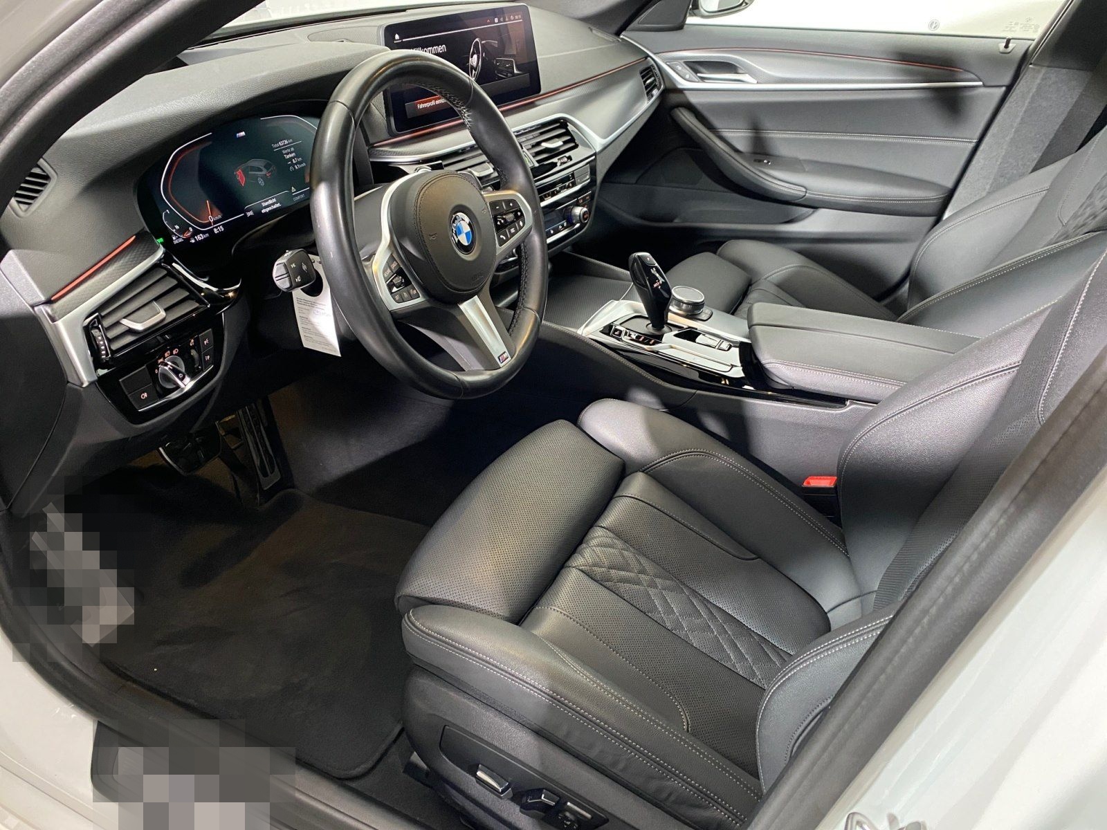 BMW 530d Touring M Sport LiveCockpitProf Head-Up foto 6