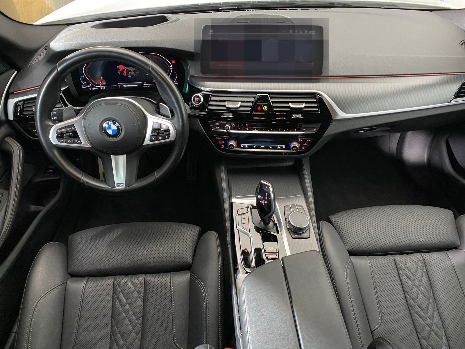 BMW 530d Touring M Sport LiveCockpitProf Head-Up foto 7