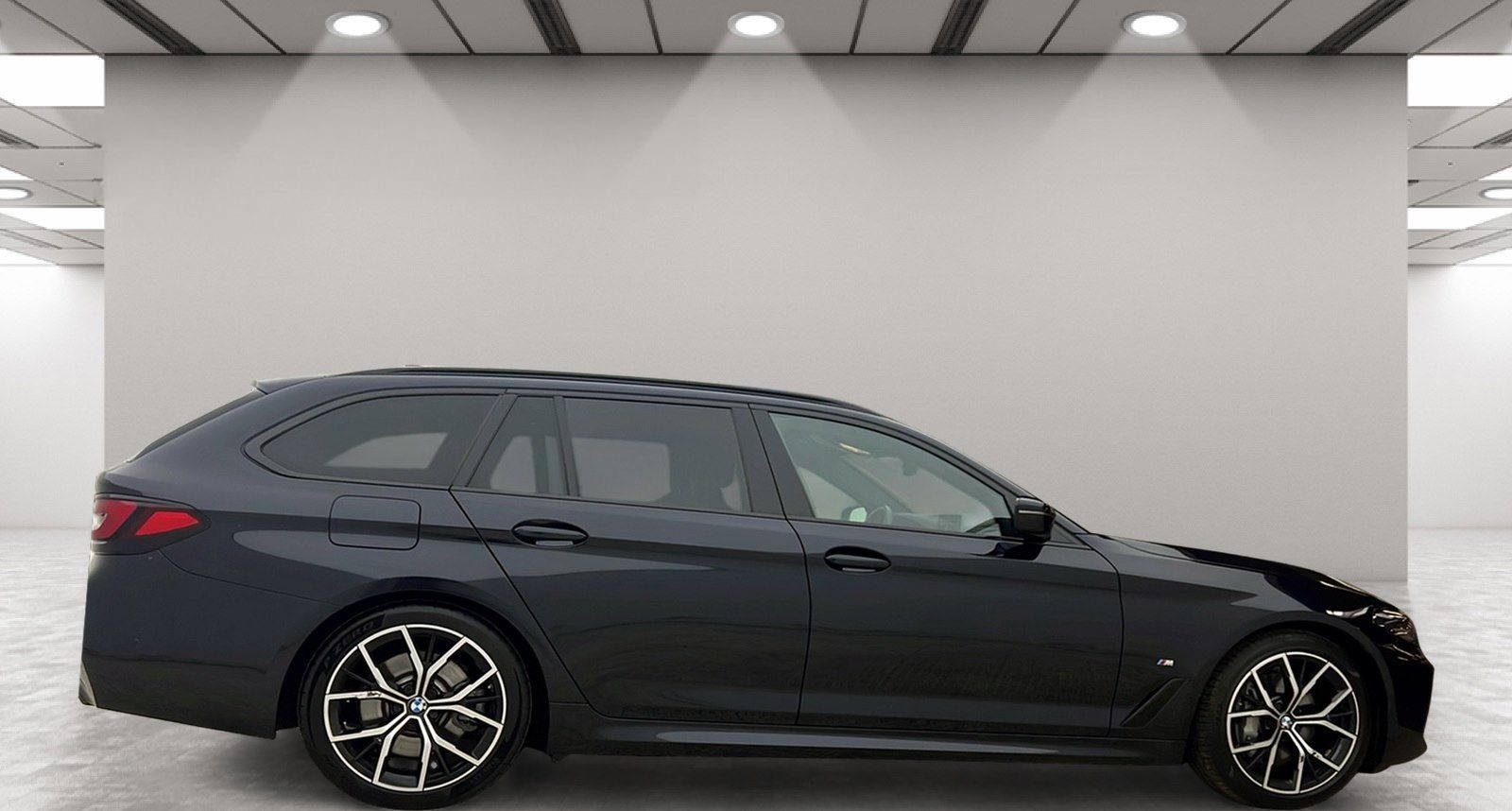 BMW 530d Touring M Sport LiveCockpitProf Kamera foto 4