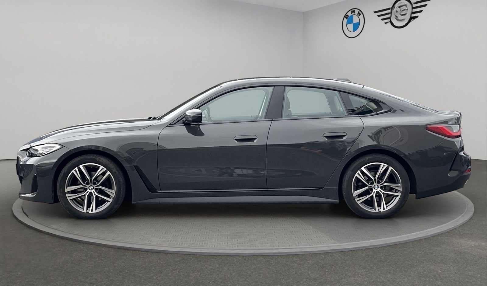 BMW 420d Gran Coupé Rückfahrkamera Glasdach Lenkradh foto 4
