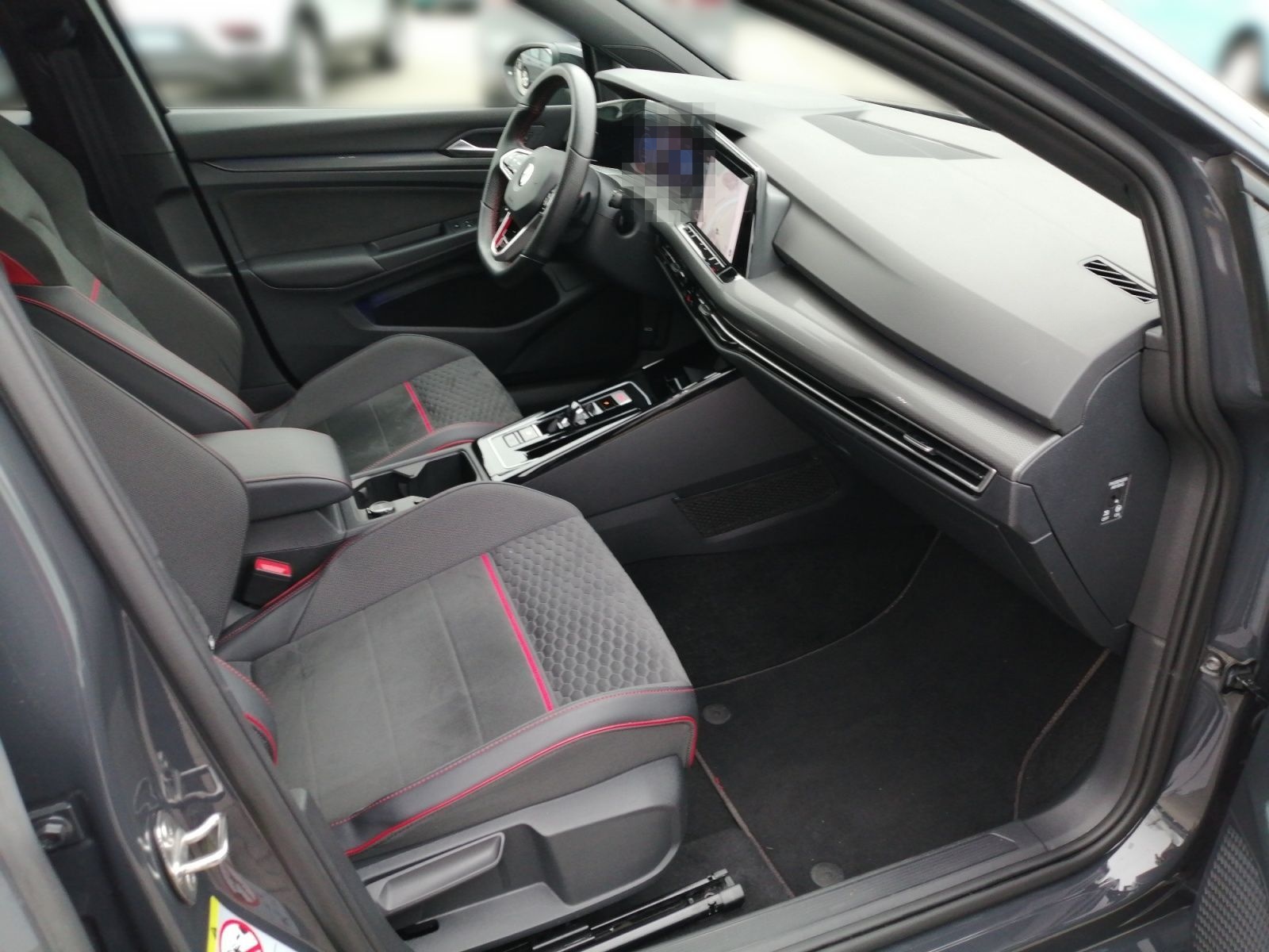 Volkswagen Golf GTI Clubsport VIII 2.0TSI DSG BlackStyle foto 15
