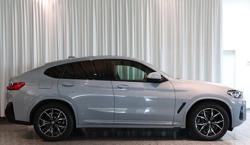 BMW X4 xDrive20d M Sport Pano. Adp.LED HiFi LKZ RFK foto 2