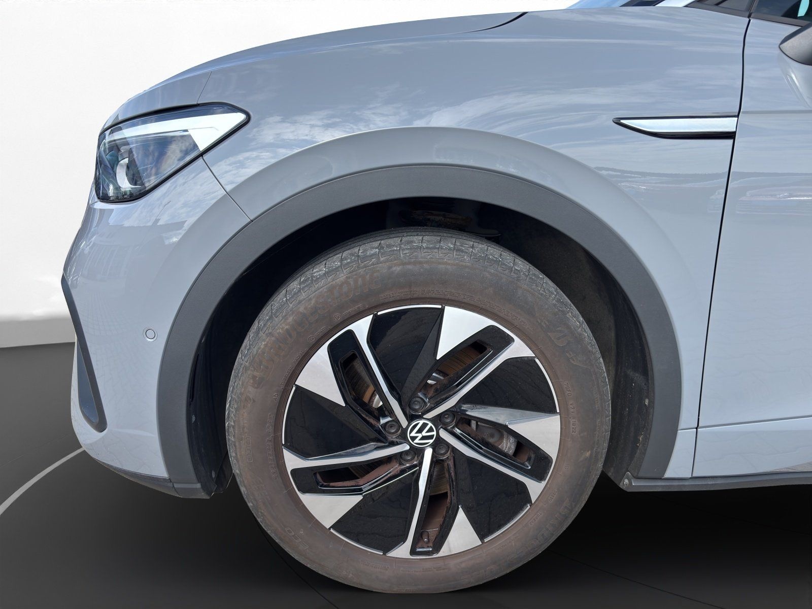 Volkswagen ID.5 Pro | NAVI | LED | ACC | SITZHEIZUNG | foto 16