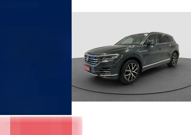 Volkswagen Touareg 3.0 TDI Atmosphere AHK MATRIX PANO STAND
