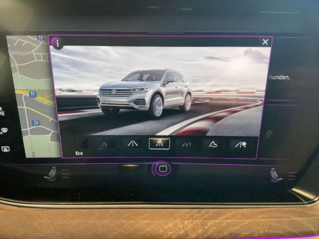 Volkswagen Touareg 3.0 TDI Atmosphere AHK MATRIX PANO STAND foto 23