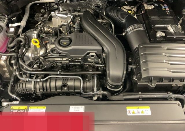 Volkswagen Touran 1.5 TSI Comfortline 7SI AHK NAVI ALLWETTE foto 20