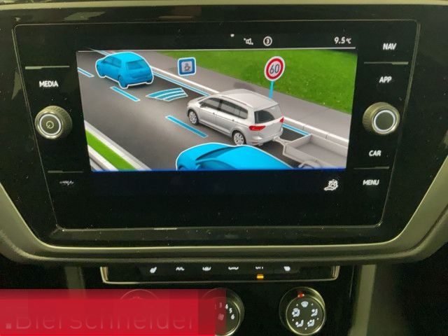 Volkswagen Touran 1.5 TSI Comfortline 7SI AHK NAVI ALLWETTE foto 23