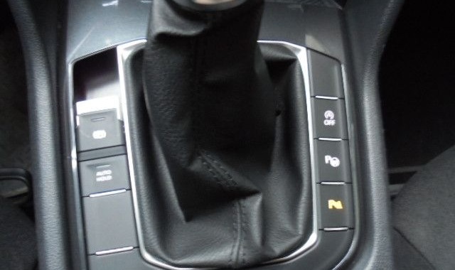 Volkswagen Tiguan Allspace 1.4 TSI , AHK,LED,Navi,Kamera foto 15
