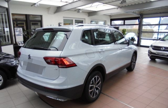 Volkswagen Tiguan Allspace 1.4 TSI , AHK,LED,Navi,Kamera foto 4