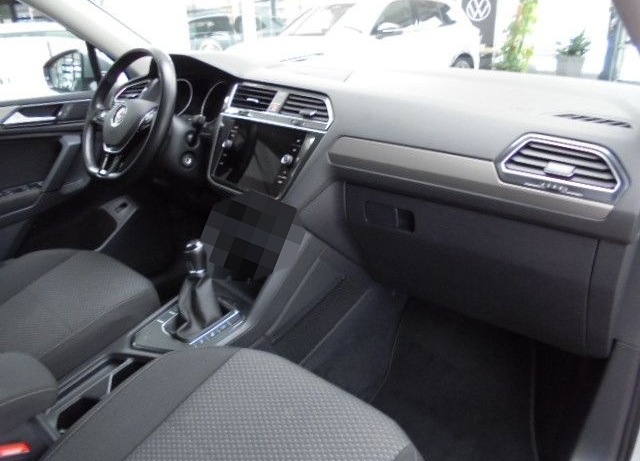 Volkswagen Tiguan Allspace 1.4 TSI , AHK,LED,Navi,Kamera foto 10