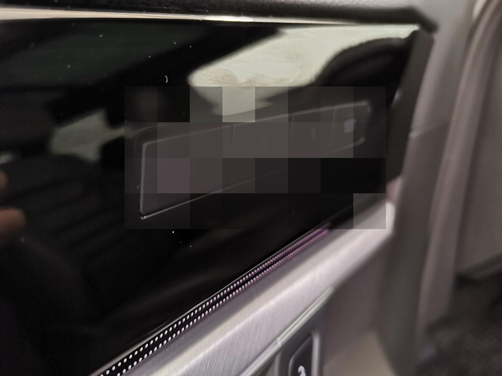 Volkswagen Touareg 3.0 V6 TSI DSG Elegance 4Motion eHybrid  foto 14