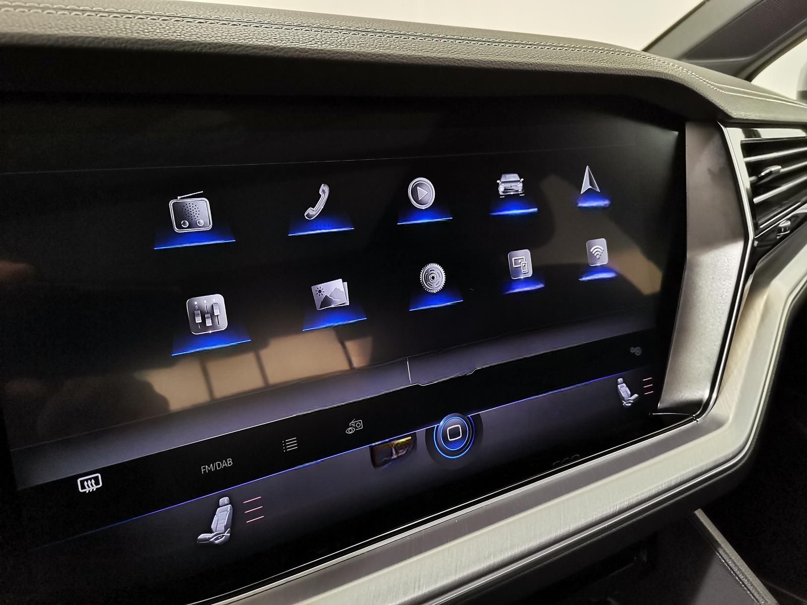 Volkswagen Touareg 3.0 V6 TSI DSG Elegance 4Motion eHybrid  foto 18