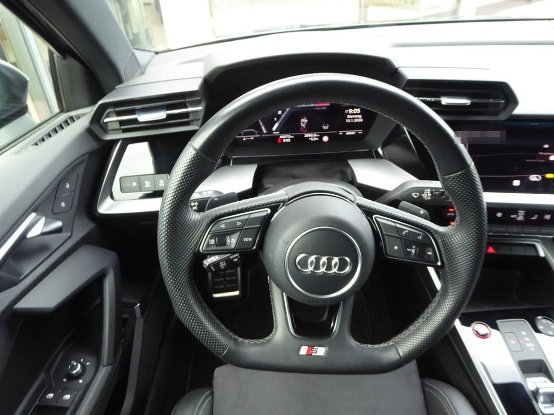 Audi S3 Sportback 2.0 TFSI quattro foto 12