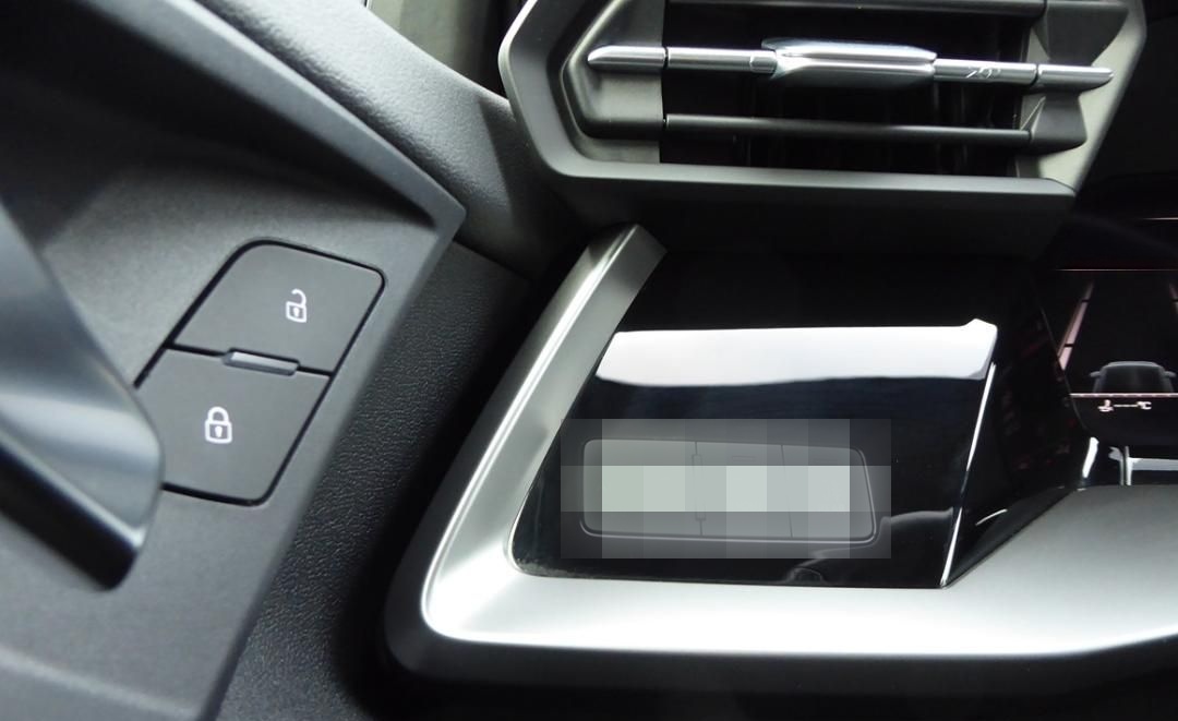 Audi S3 Sportback 2.0 TFSI quattro foto 15