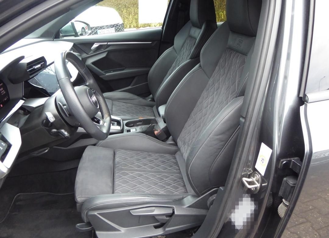 Audi S3 Sportback 2.0 TFSI quattro foto 4