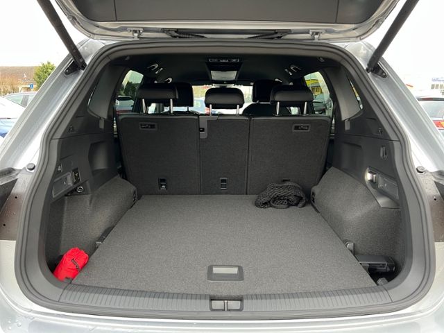 Volkswagen Tiguan Allspace R-Line 2,0l TSI 190PS 7-Gang-DSG foto 9